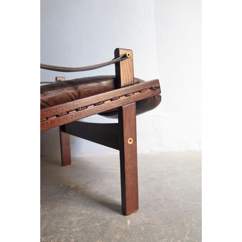 Vintage armchair "Hunter" in brown leather by Torbjon Afdal