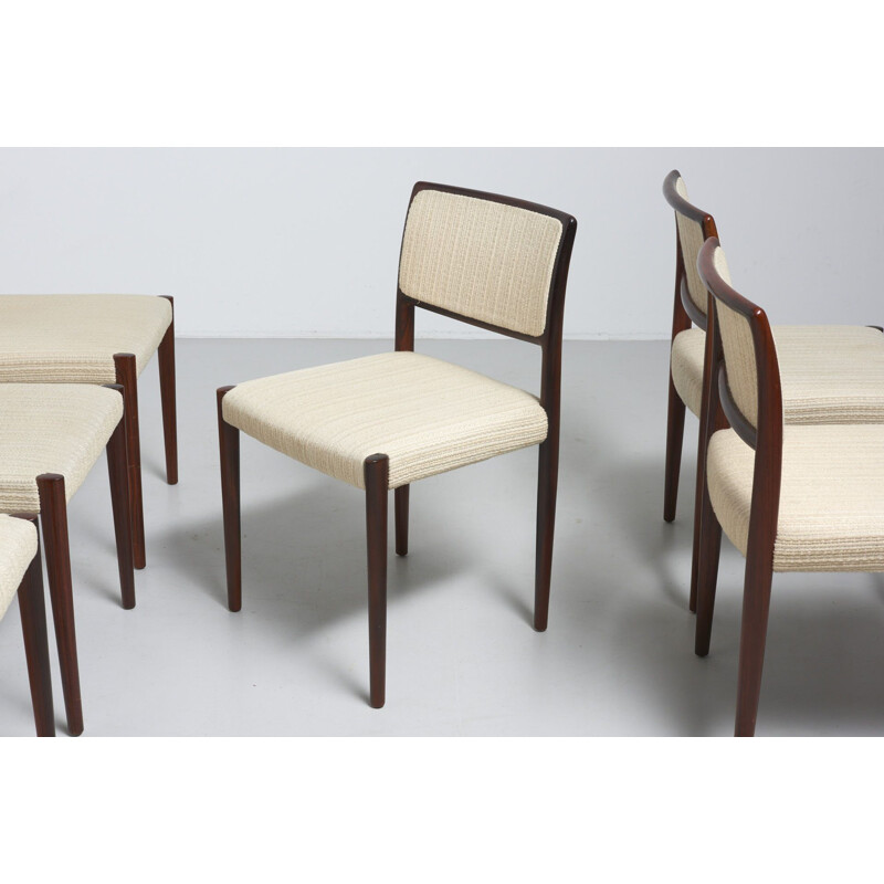 Set of 6 vintage dining chairs model 80 by Niels 0. Møller