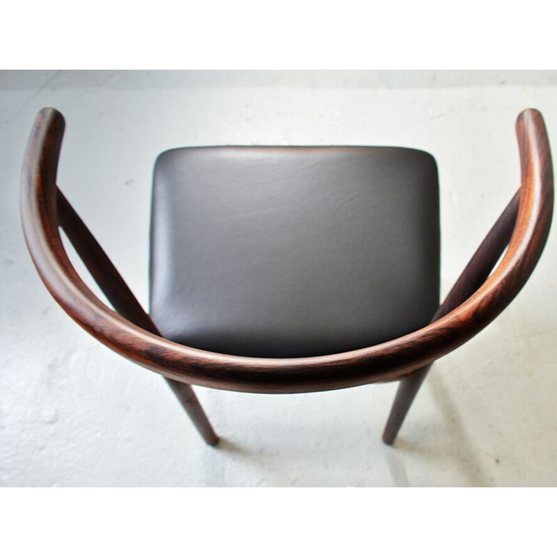 Set of 2 vintage dining chairs "255" in rosewood by Henning Kjaernulf for Bruno Hansen