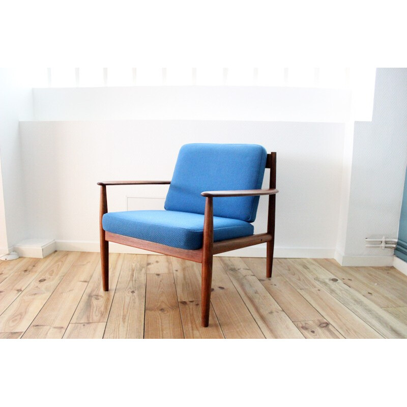 Pair of 118 Scandinavian armchairs in teak and wool, Grete JALK, France & Son edition - 1950s