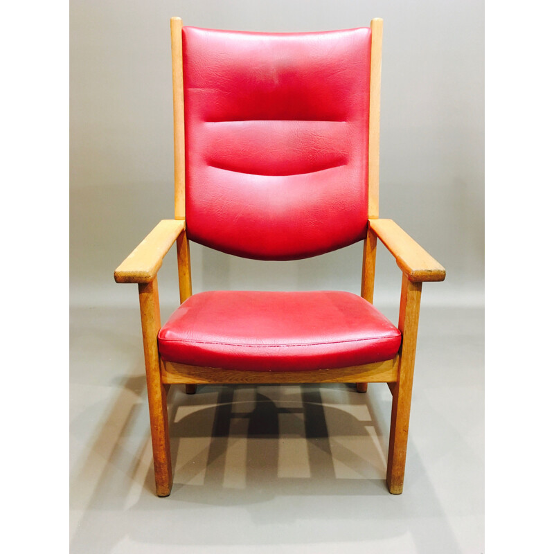 Set of 2 red vintage armchairs by Hans Wegner