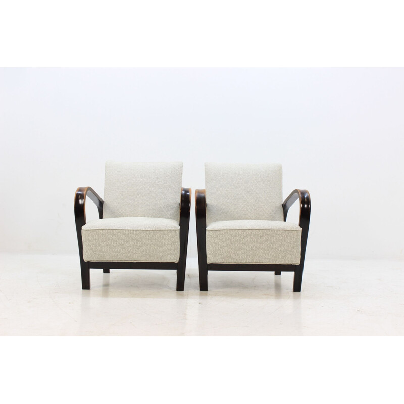 Set of 2 white armchairs by Karel Koželka & Antonín Kropáček