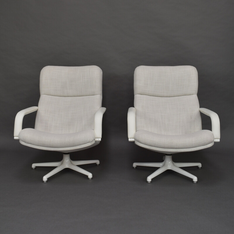 Set of 2 vintage lounge chairs F154 by Geoffrey Harcourt