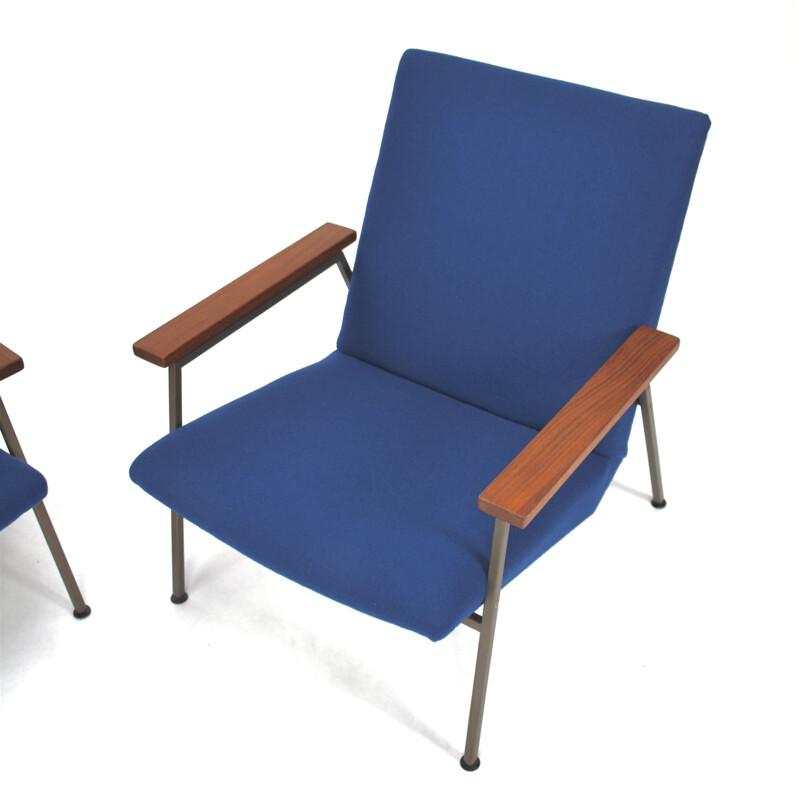 Set of 2 vintage blue lounge chairs by Rob Parry for Gelderland
