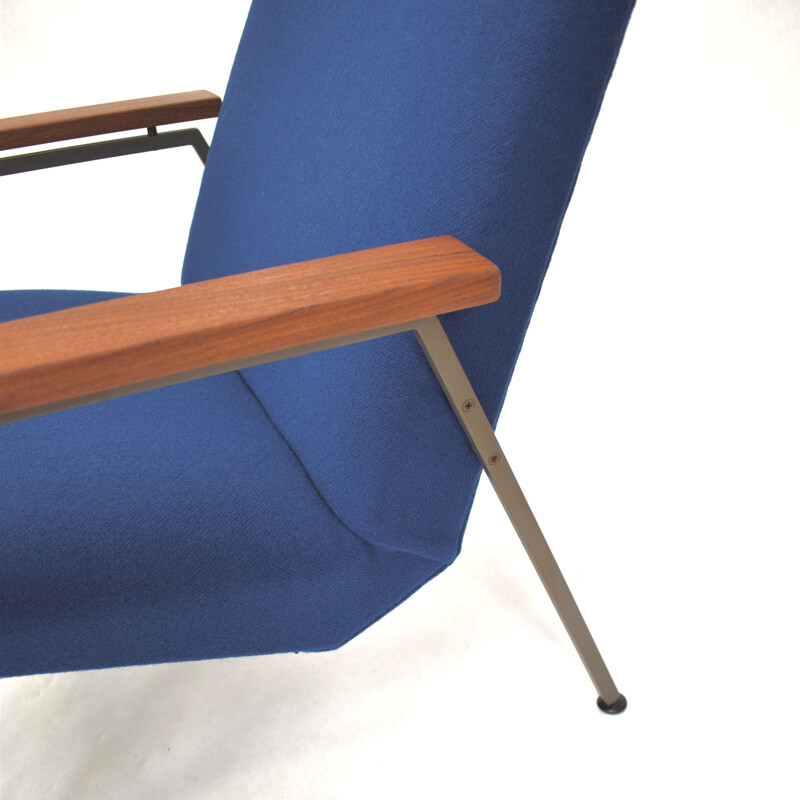 Set of 2 vintage blue lounge chairs by Rob Parry for Gelderland