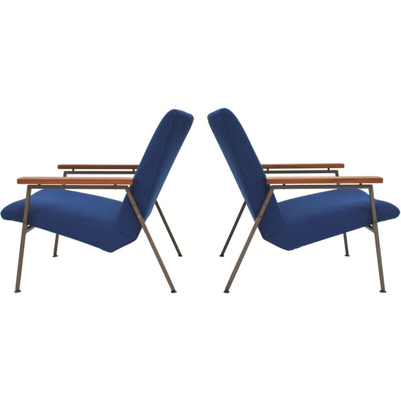 Set of 2 vintage blue lounge chairs by Rob Parry for Gelderland