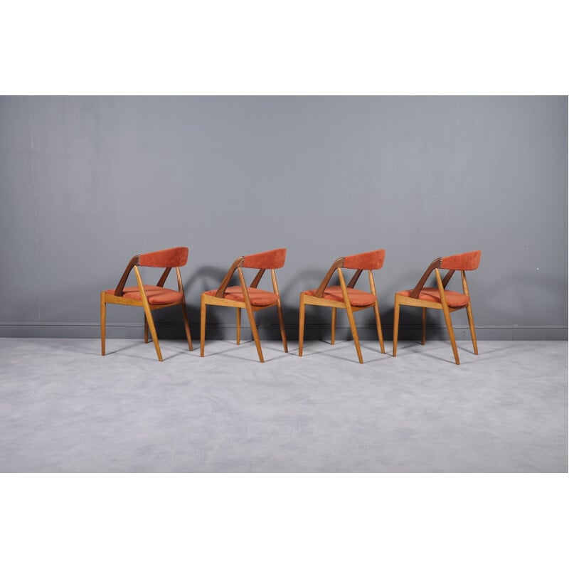 Set of 4 vintage Danish dining chairs model 31 in teak by Kai Kristiansen for Scho Andersen