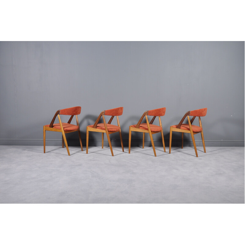 Suite de 4 chaises à repas vintage danoises modèle 31 en teck par Kai Kristiansen pour Scho Andersen