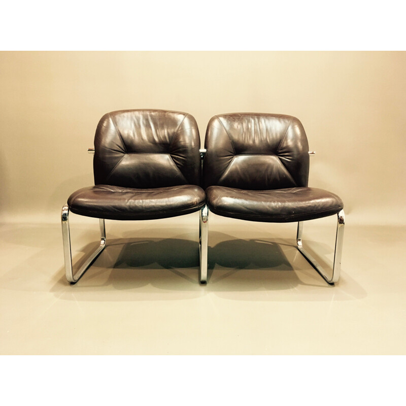 Vintage 2 seater sofa in leather and chrome