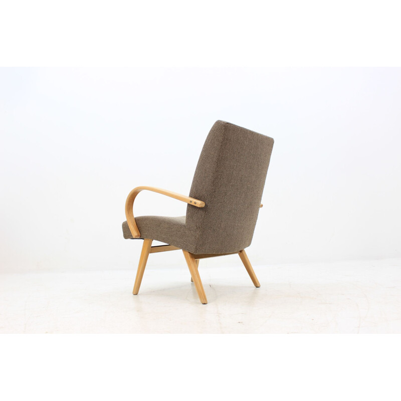 Suite van 2 grijze vintage fauteuils van Jindřich Halabala