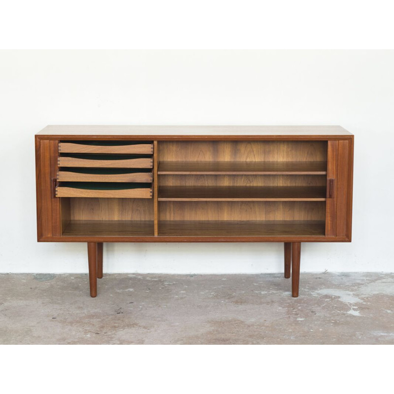 Vintage teak sideboard by Svend Aage Larsen for Faarup Møbelfabrik