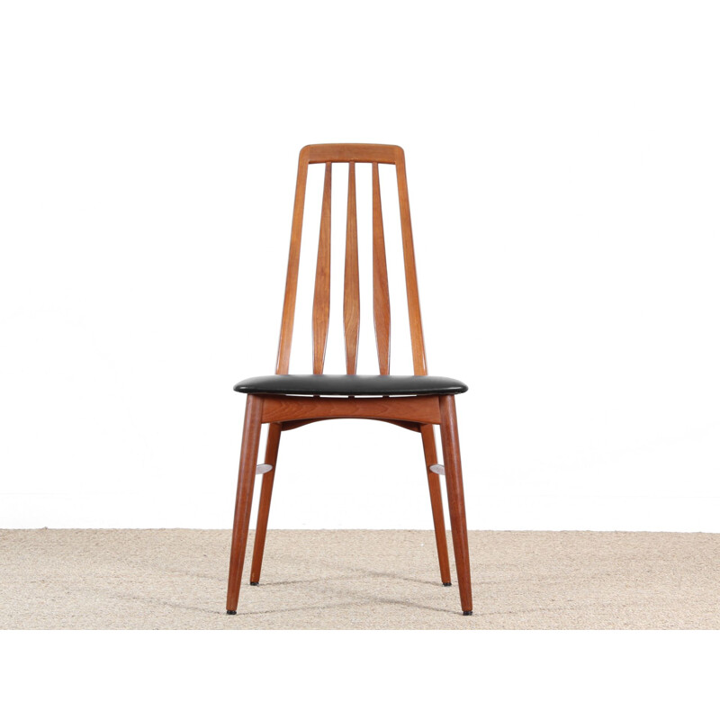 Suite de 4 chaises scandinaves en teck modèle Eva