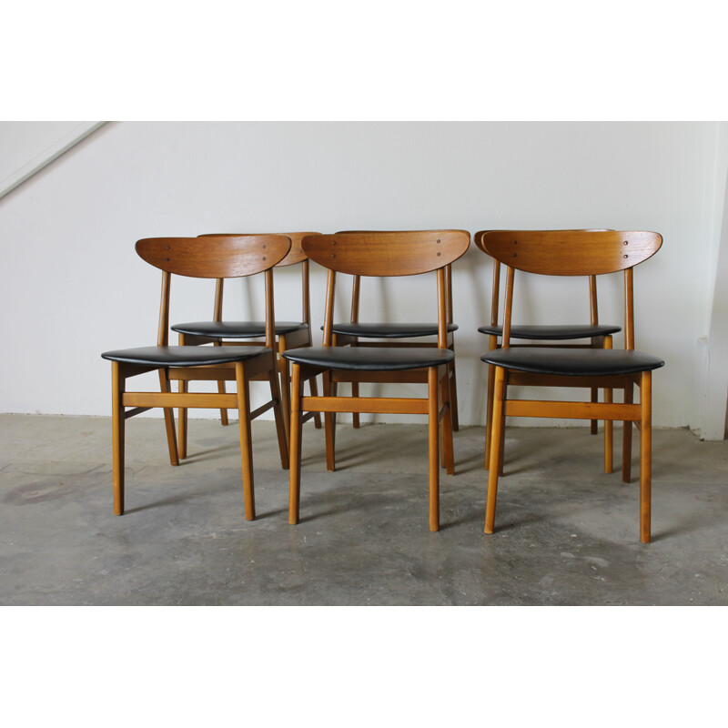 Set of 6 vintage Scandinavian dining chairs