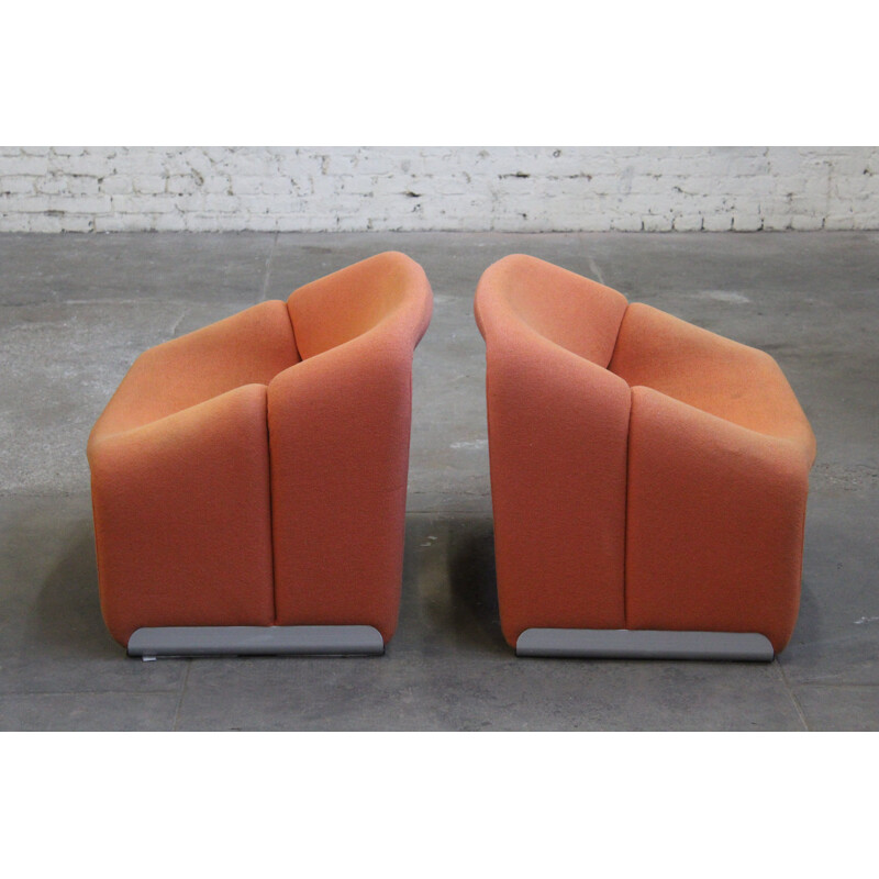 Vintage orange armchair "Groovy" by Pierre Paulin for Artifort