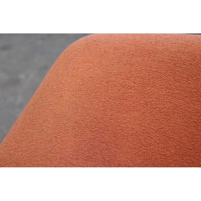 Vintage orange armchair "Groovy" by Pierre Paulin for Artifort