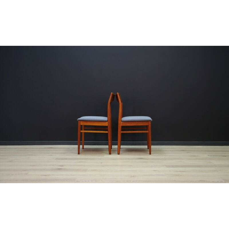 Set of 2 vintage Henning Kjaernulf chairs in teak