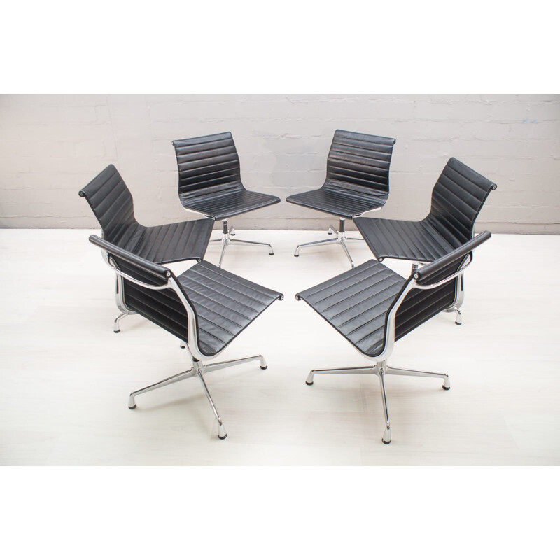 Set of 6 vintage EA 105 desk chairs by Charles & Ray Eames for Vitra