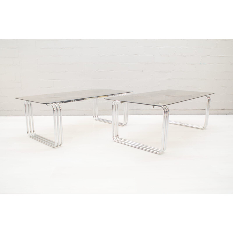 Paire de tables basses vintage en chrome, verre et métal