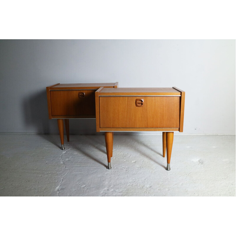 Paire de tables de chevets vintage françaises 1960