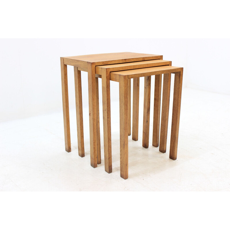 Set of 3 vintage nesting tables by Jindřich Halabala