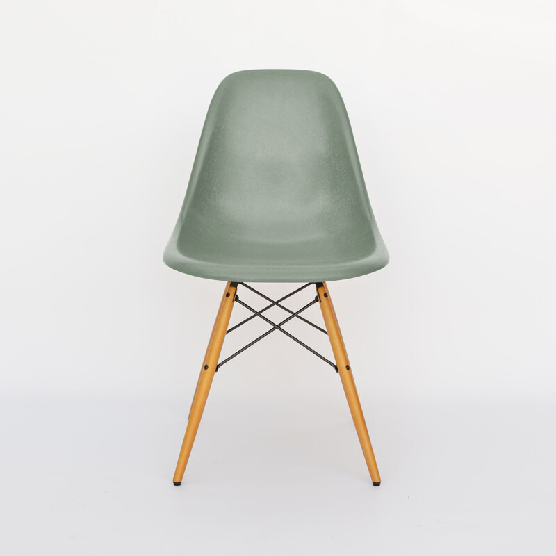 Vintage green chair DSW in fiberglass by Eames for Vitra
