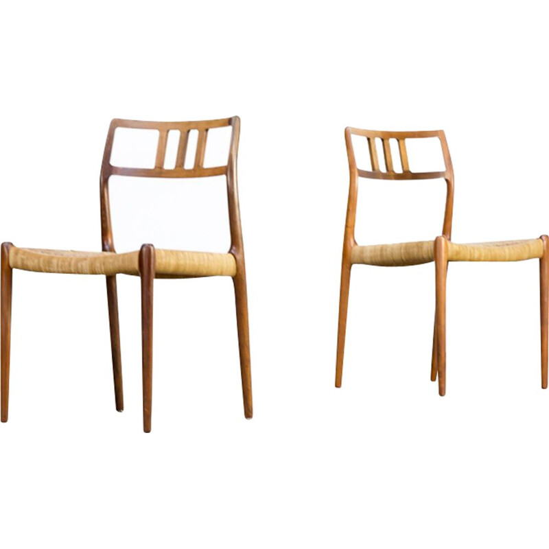 Set of 2 vintage dining chairs by Niels Otto Moller