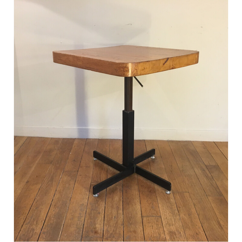 Table vintage à hauteur ajustable par Charlotte Perriand pour les arcs