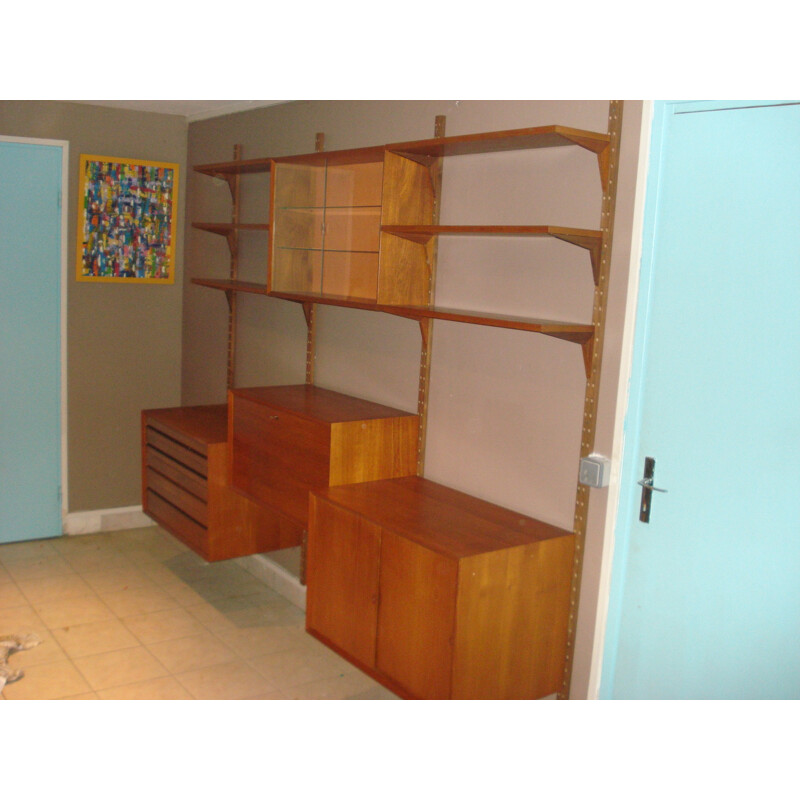 Modular Scandinavian shelving system in teak, Poul CADOVIUS - 1960s