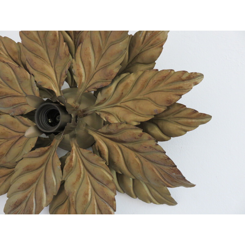 Set of 2 vintage wall lamps "flower" in golden metal