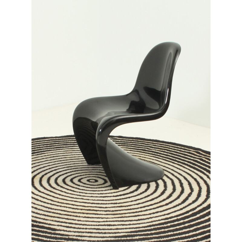 Vintage black chair by Verner Panton for Herman Miller