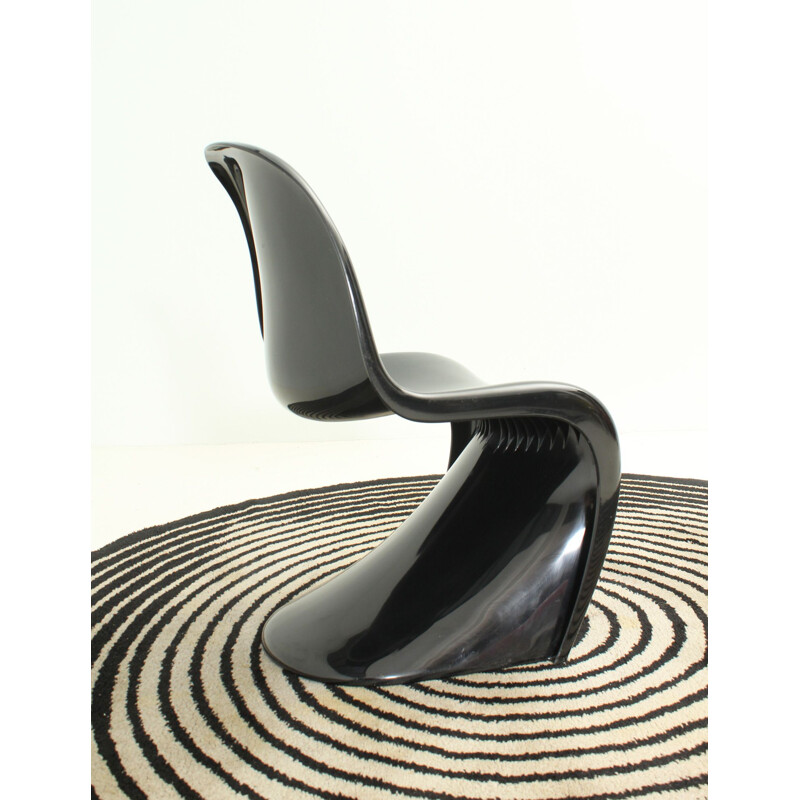 Vintage black chair by Verner Panton for Herman Miller