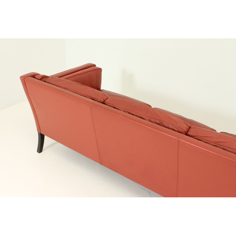 Vintage 3-seater sofa in red leather