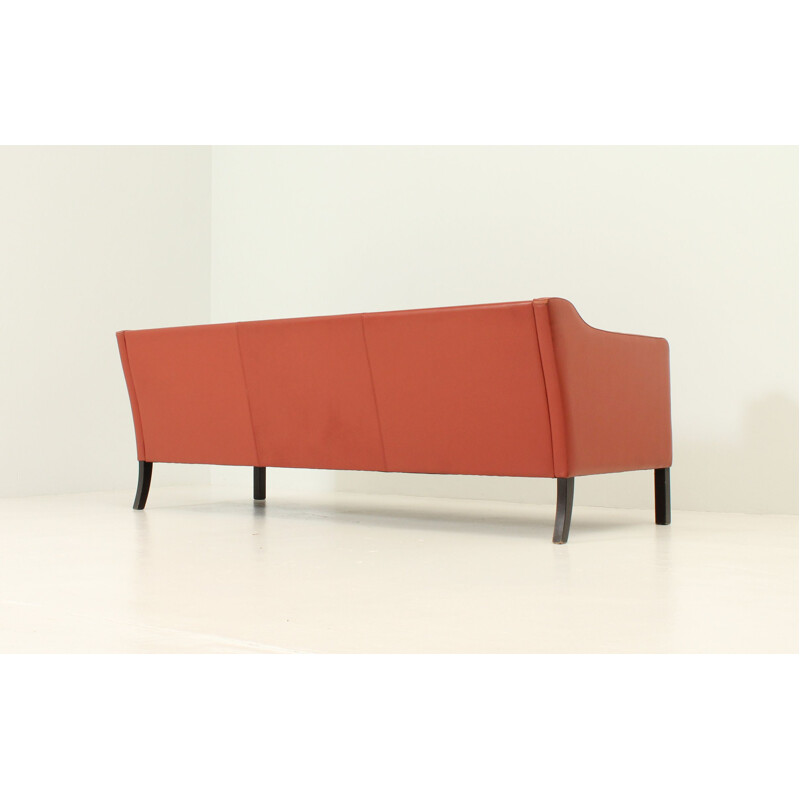 Vintage 3-seater sofa in red leather