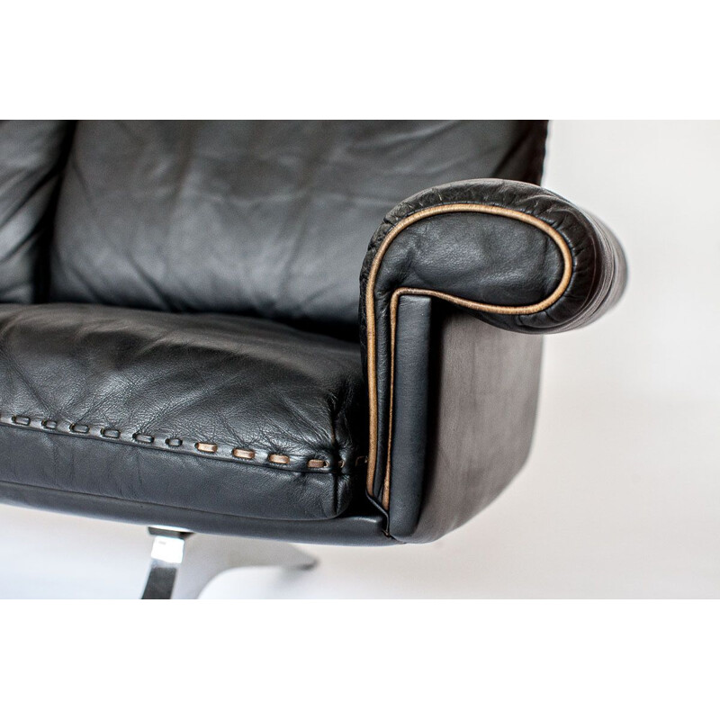 Vintage 3-seater sofa in black leather by De Sede