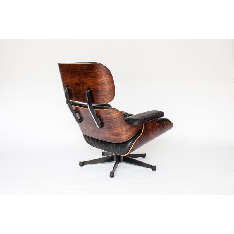 Vintage armchair in rosewood by Eames for Vitra