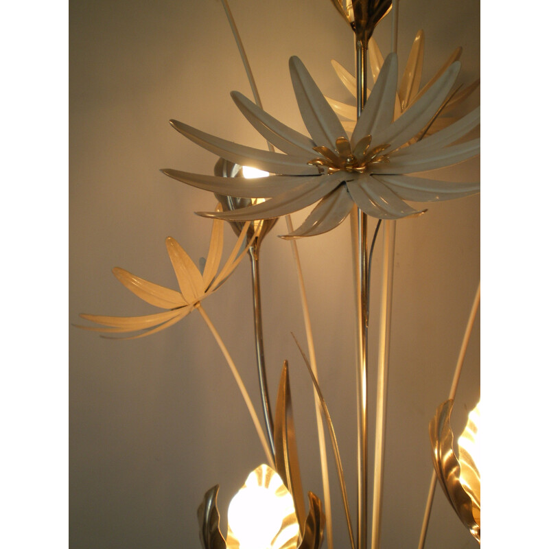 Lampadaire vintage fleur de Hans Kogl en métal blanc 1970