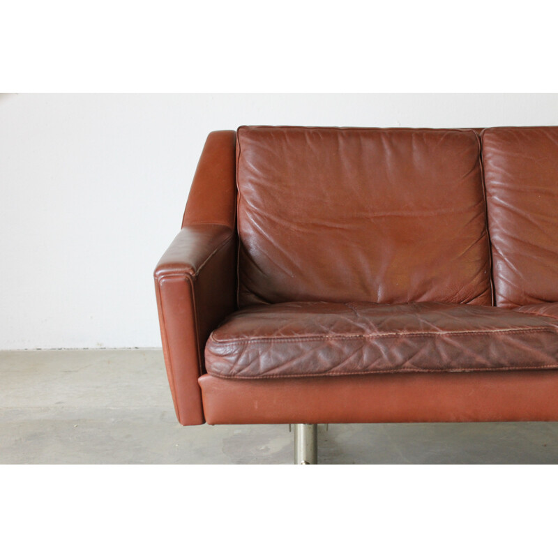 Vintage scandinavian sofa in steel and red leather 1960