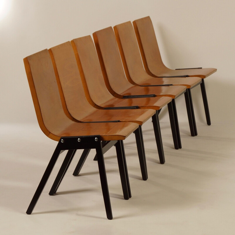 Ensemble de 6 chaises vintage noires en hêtre par Roland Rainer 1950