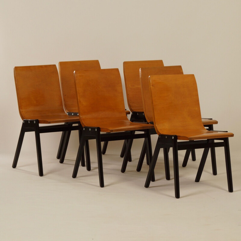 Ensemble de 6 chaises vintage noires en hêtre par Roland Rainer 1950