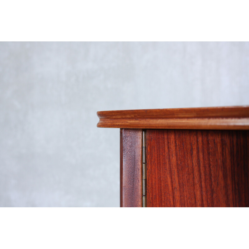 Vintage sideboard by Vanson in teak and rosewood