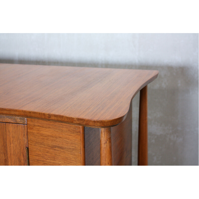 Vintage sideboard in walnut by Everest