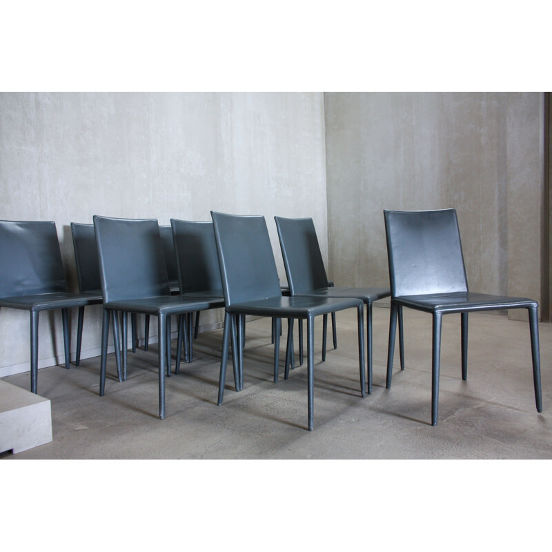 Suite de 10 chaises vintage bleue par Arper