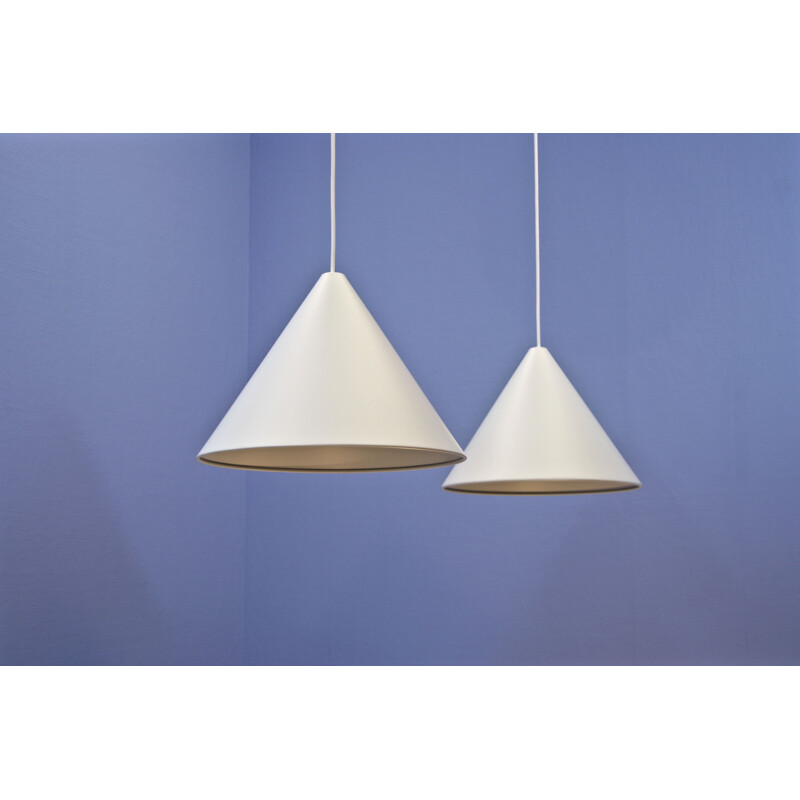 Set of 2 vintage Billiard hanging lamp in off-white by Arne Jacobsen for Louis Poulsen