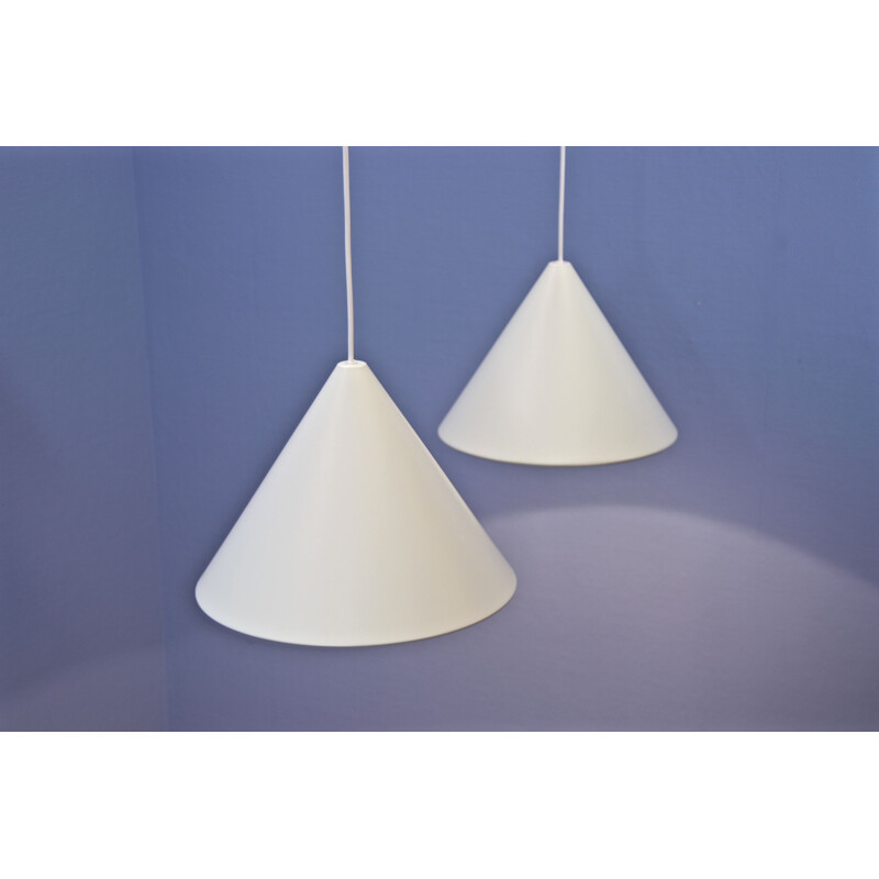 Set of 2 vintage Billiard hanging lamp in off-white by Arne Jacobsen for Louis Poulsen