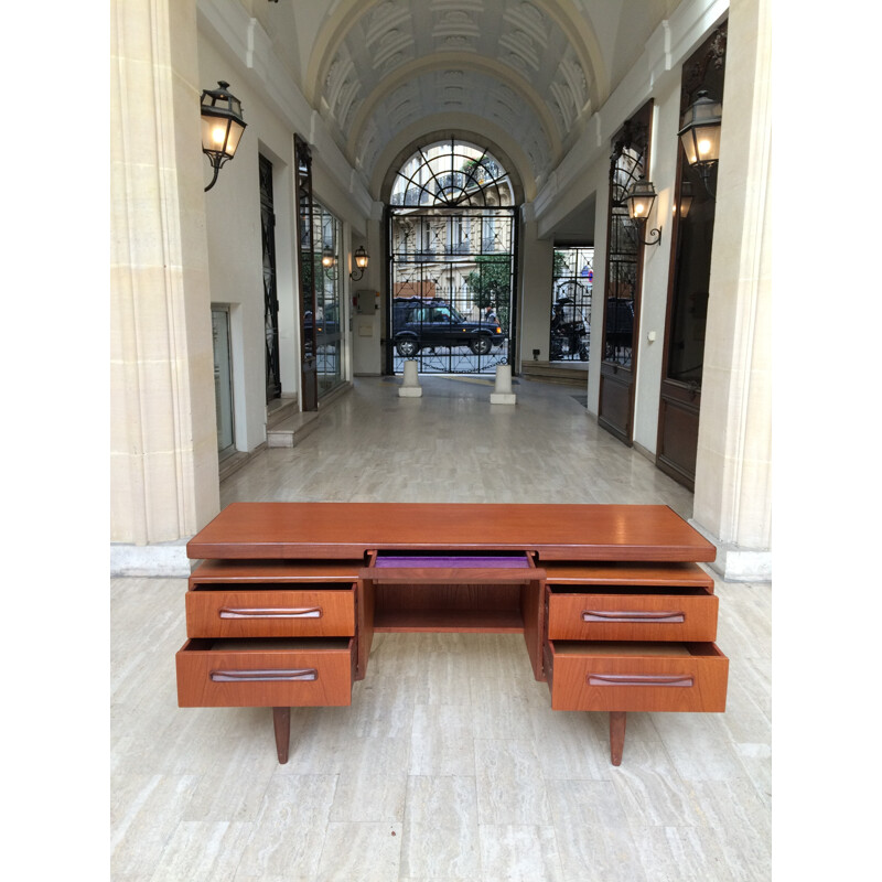 Vintage desk in teak, Ib KOFOD LARSEN, edition G PLAN - 1960s