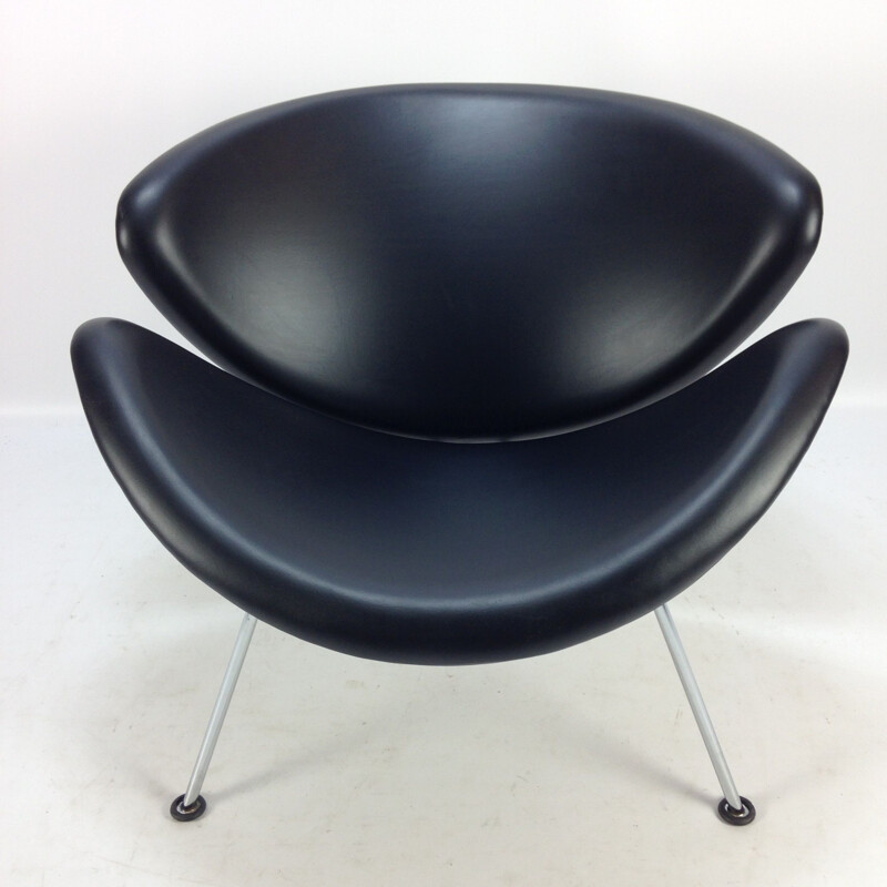 Vintage black orange slice lounge chair by Pierre Paulin for Artifort
