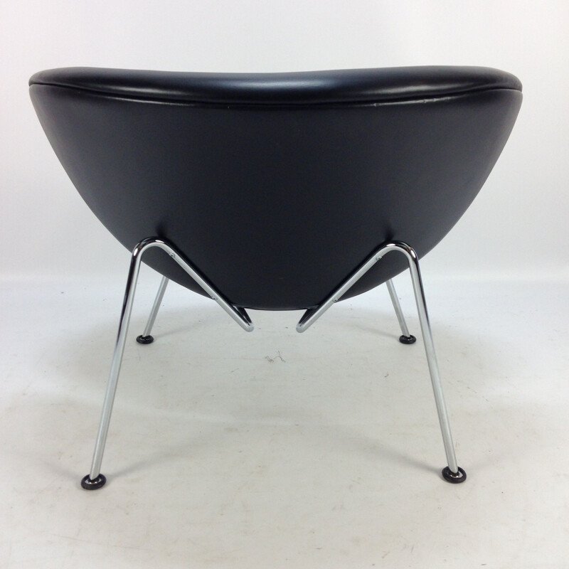 Vintage black orange slice lounge chair by Pierre Paulin for Artifort