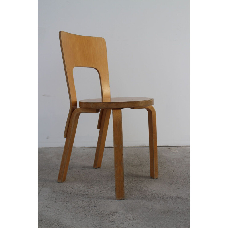 Vintage chair model 66 by Alvar Aalto