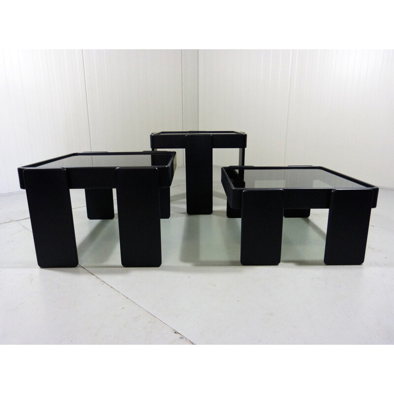 Set of 3 vintage nesting tables by Gianfranco Frattini for Cassina