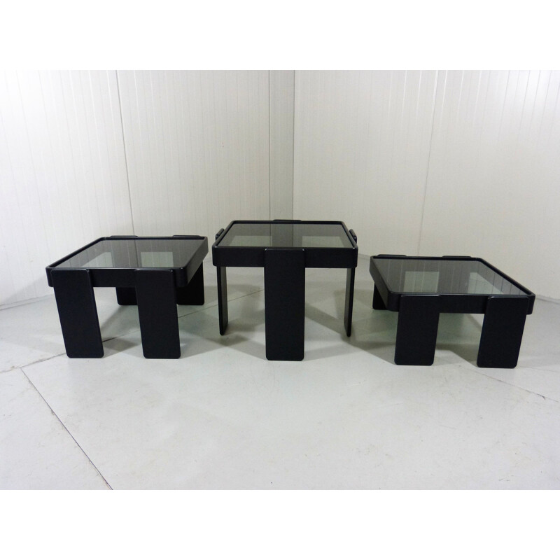 Set of 3 vintage nesting tables by Gianfranco Frattini for Cassina